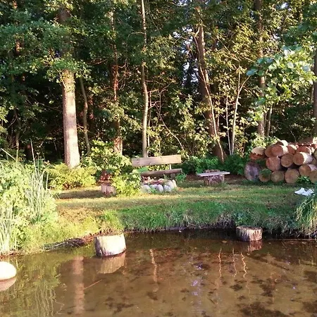 בית נופש Anne's Holiday By The Lake